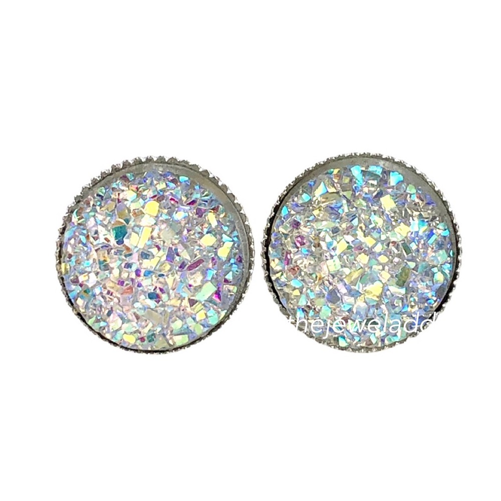 3 for 15🎀clear flat sparkly Druzy style studs